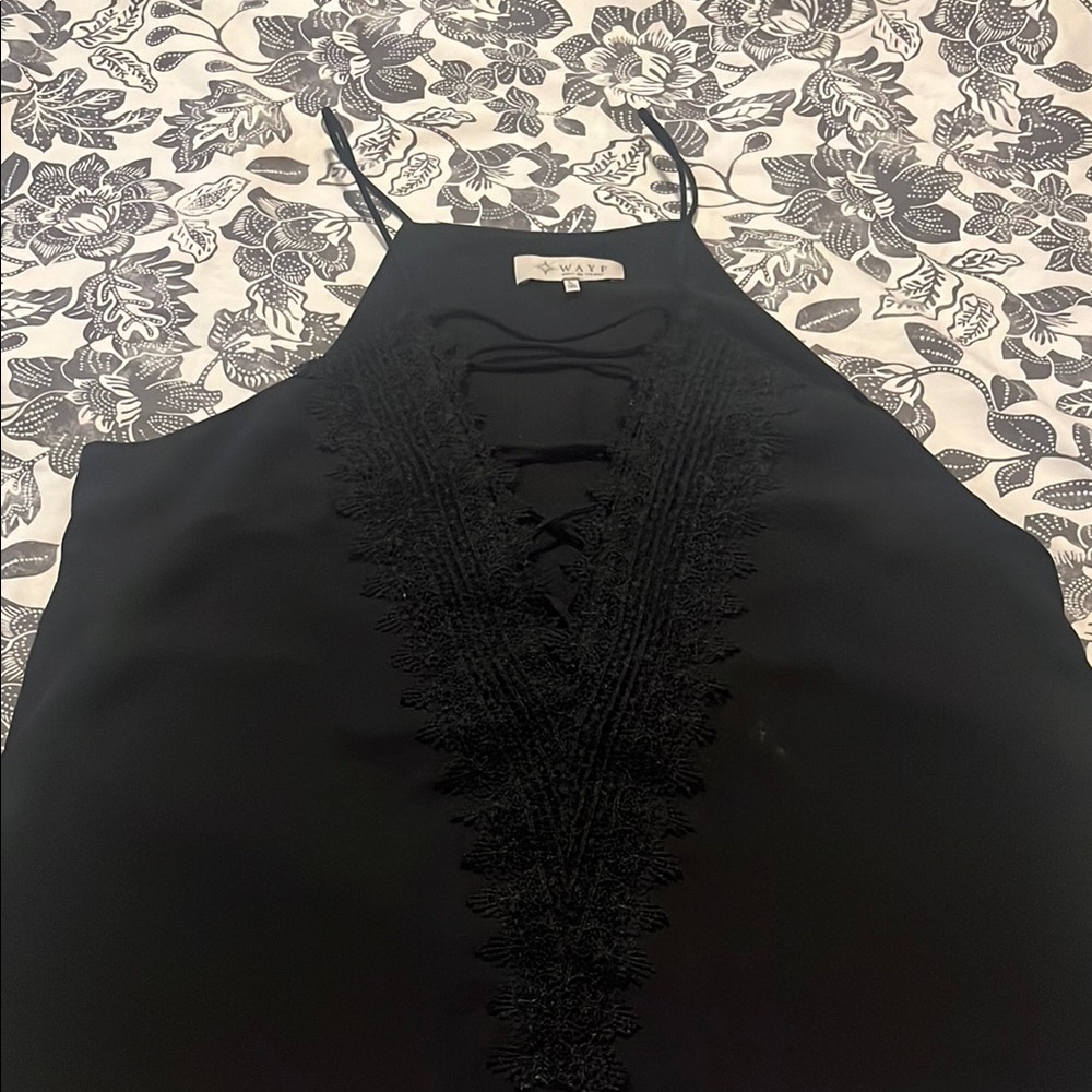 Wayf Classic Black Apparel